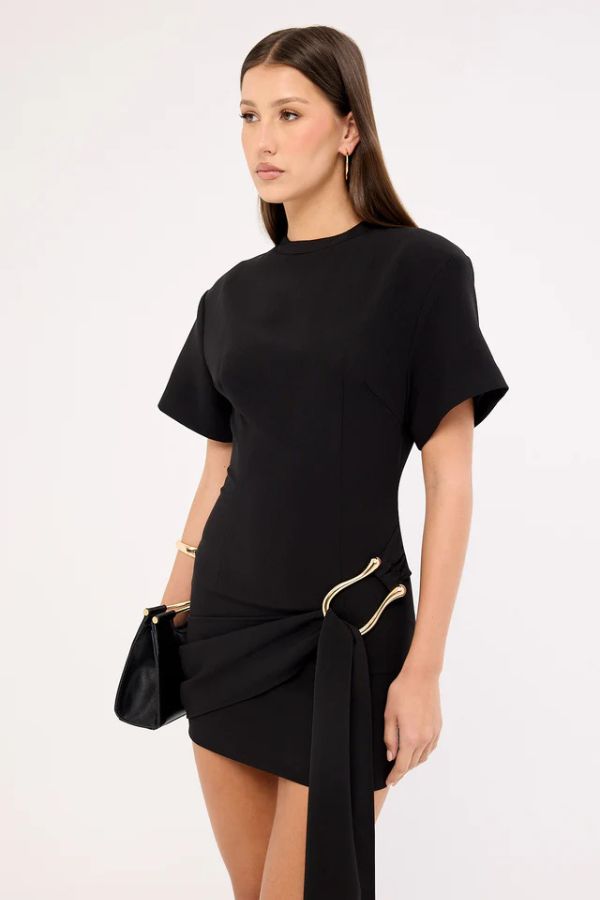 Vestido Curto Noir