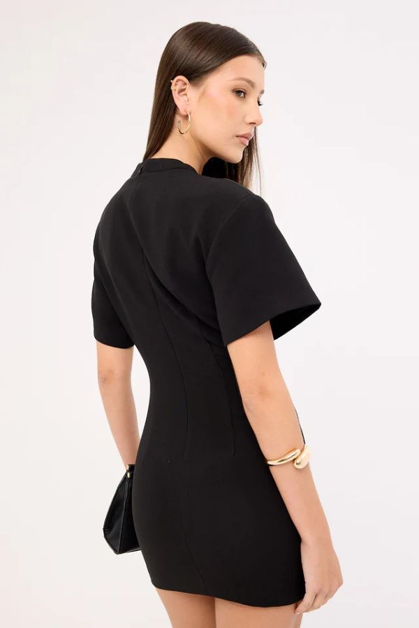 Vestido Curto Noir