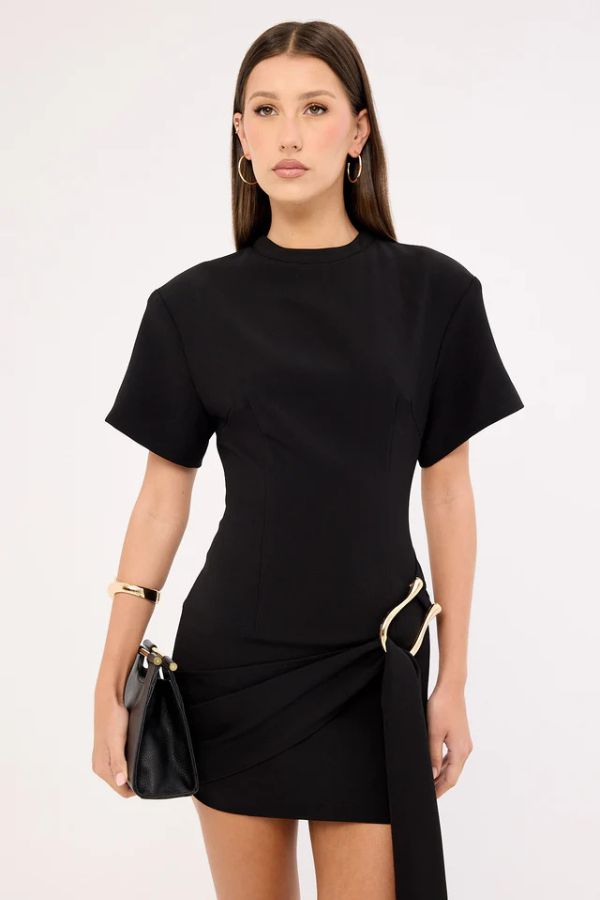 Vestido Curto Noir