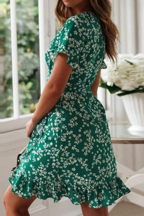 Vestido Curto Floral com Babado