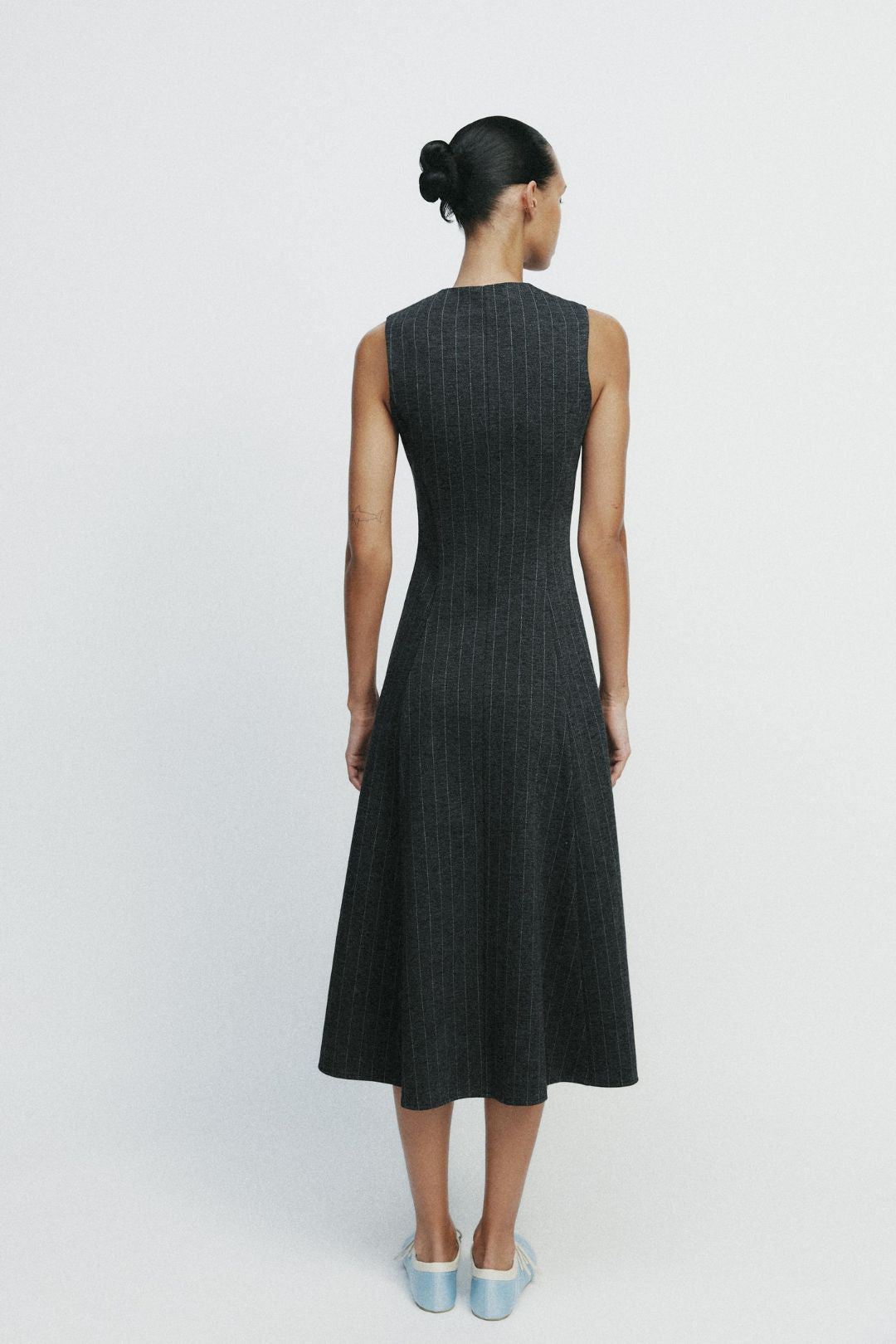 Vestido Midi Risca de Giz